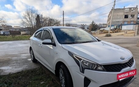 KIA Rio IV, 2021 год, 1 900 000 рублей, 12 фотография