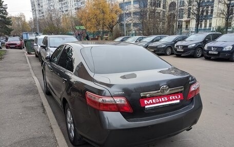 Toyota Camry, 2011 год, 1 700 000 рублей, 6 фотография