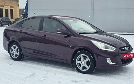 Hyundai Solaris II рестайлинг, 2013 год, 795 000 рублей, 10 фотография