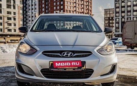 Hyundai Solaris II рестайлинг, 2011 год, 790 000 рублей, 3 фотография