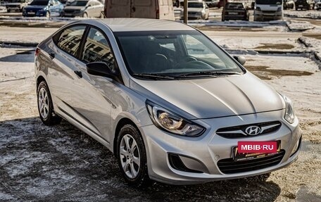 Hyundai Solaris II рестайлинг, 2011 год, 790 000 рублей, 2 фотография