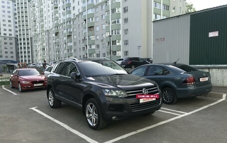 Volkswagen Touareg III, 2011 год, 2 100 000 рублей, 3 фотография