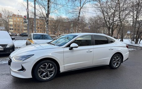 Hyundai Sonata VIII, 2020 год, 2 170 000 рублей, 4 фотография