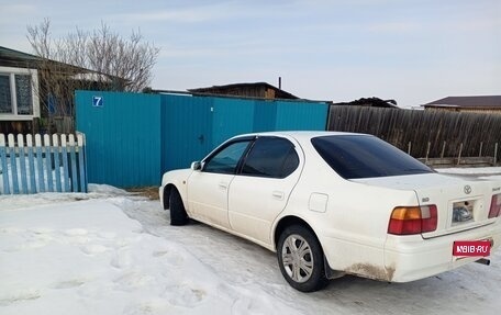 Toyota Camry V40, 1997 год, 290 000 рублей, 1 фотография