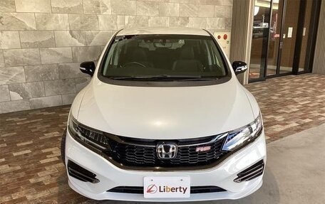 Honda Jade I, 2018 год, 1 350 000 рублей, 2 фотография