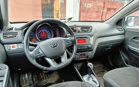 KIA Rio III рестайлинг, 2013 год, 1 100 000 рублей, 5 фотография