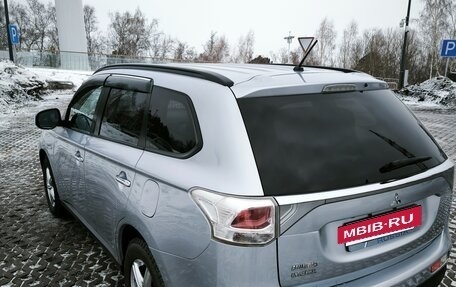 Mitsubishi Outlander III рестайлинг 3, 2012 год, 1 730 000 рублей, 9 фотография