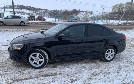 Volkswagen Jetta VI, 2013 год, 1 000 000 рублей, 4 фотография