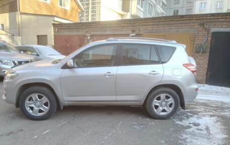 Toyota RAV4, 2011 год, 1 600 000 рублей, 2 фотография