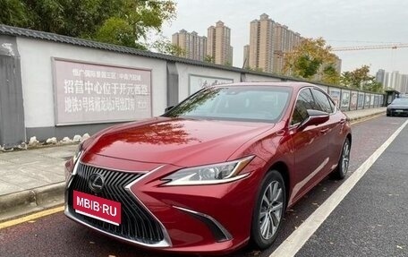 Lexus ES VII, 2020 год, 3 290 000 рублей, 1 фотография