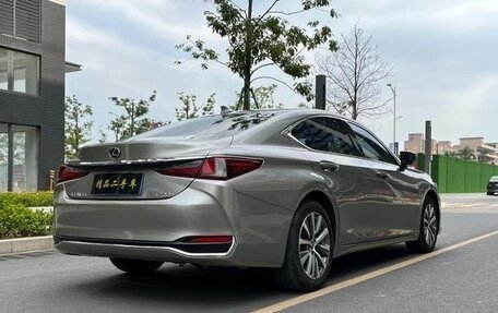 Lexus ES VII, 2020 год, 2 820 000 рублей, 6 фотография