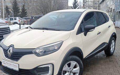 Renault Kaptur I рестайлинг, 2019 год, 1 635 000 рублей, 3 фотография