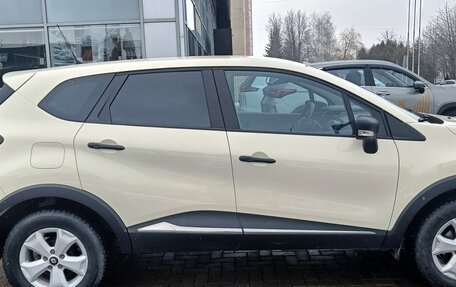 Renault Kaptur I рестайлинг, 2019 год, 1 635 000 рублей, 9 фотография