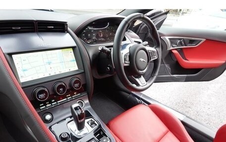 Jaguar F-Type I рестайлинг 2, 2022 год, 5 685 000 рублей, 10 фотография