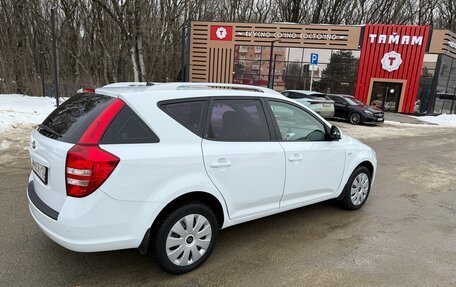 KIA cee'd I рестайлинг, 2009 год, 600 000 рублей, 12 фотография