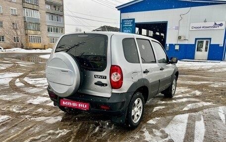 Chevrolet Niva I рестайлинг, 2005 год, 415 000 рублей, 4 фотография