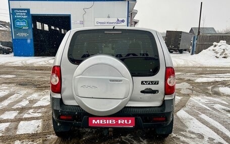 Chevrolet Niva I рестайлинг, 2005 год, 415 000 рублей, 5 фотография