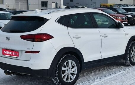 Hyundai Tucson III, 2019 год, 1 800 000 рублей, 2 фотография