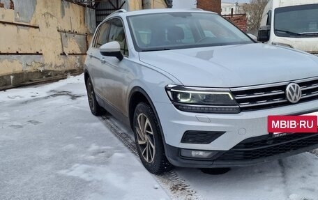 Volkswagen Tiguan II, 2018 год, 2 650 000 рублей, 2 фотография