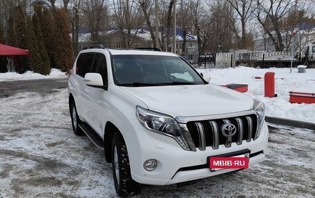 Toyota Land Cruiser Prado 150 рестайлинг 2, 2013 год, 4 500 000 рублей, 2 фотография