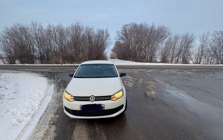 Volkswagen Polo VI (EU Market), 2014 год, 850 000 рублей, 1 фотография