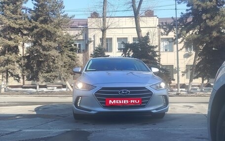 Hyundai Elantra VI рестайлинг, 2017 год, 1 460 000 рублей, 10 фотография