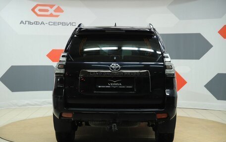 Toyota Land Cruiser Prado 150 рестайлинг 2, 2020 год, 6 500 000 рублей, 6 фотография