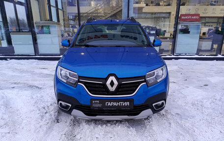 Renault Sandero II рестайлинг, 2022 год, 1 585 000 рублей, 2 фотография