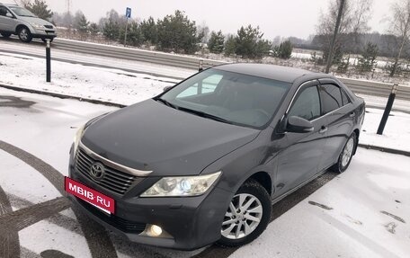 Toyota Camry, 2012 год, 1 580 000 рублей, 2 фотография