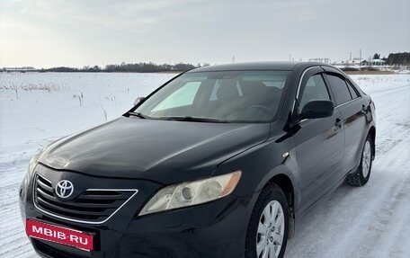 Toyota Camry, 2006 год, 1 100 000 рублей, 1 фотография