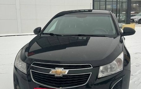 Chevrolet Cruze II, 2013 год, 850 000 рублей, 3 фотография