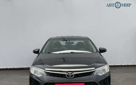 Toyota Camry, 2017 год, 2 200 000 рублей, 2 фотография