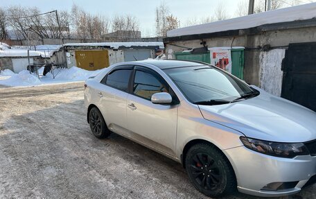 KIA Cerato III, 2009 год, 900 000 рублей, 2 фотография