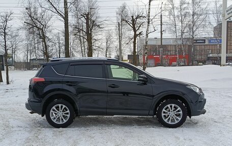 Toyota RAV4, 2016 год, 2 350 000 рублей, 5 фотография