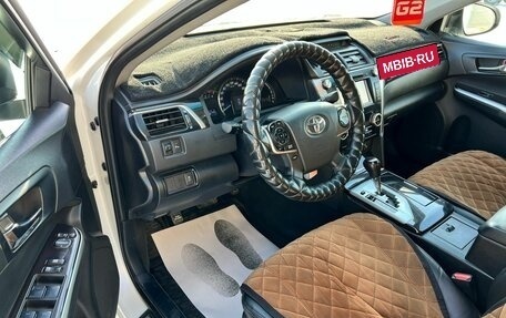 Toyota Camry, 2014 год, 1 849 000 рублей, 10 фотография