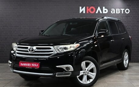 Toyota Highlander III, 2011 год, 2 350 000 рублей, 1 фотография