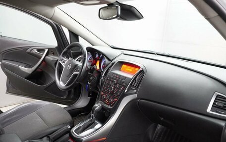 Opel Astra J, 2013 год, 880 000 рублей, 13 фотография