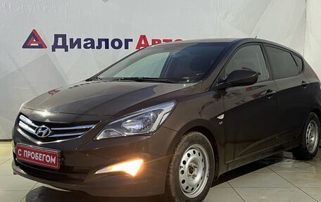 Hyundai Solaris II рестайлинг, 2016 год, 920 000 рублей, 3 фотография