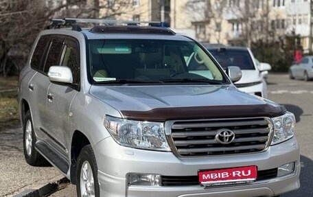 Toyota Land Cruiser 200, 2010 год, 4 000 000 рублей, 1 фотография