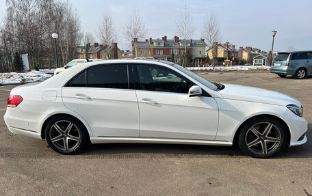 Mercedes-Benz E-Класс, 2013 год, 2 430 000 рублей, 3 фотография