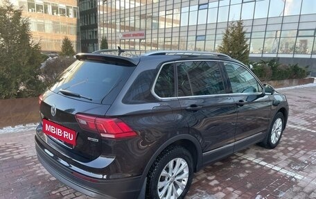 Volkswagen Tiguan II, 2018 год, 2 900 000 рублей, 5 фотография