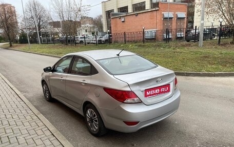 Hyundai Solaris II рестайлинг, 2013 год, 410 000 рублей, 4 фотография