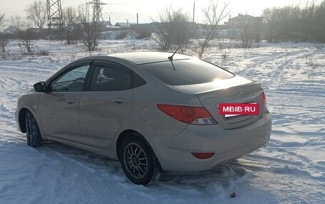 Hyundai Solaris II рестайлинг, 2012 год, 968 000 рублей, 17 фотография