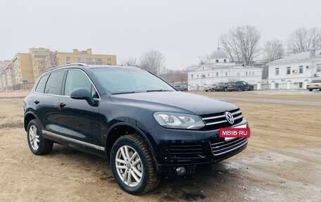 Volkswagen Touareg III, 2012 год, 1 890 000 рублей, 4 фотография