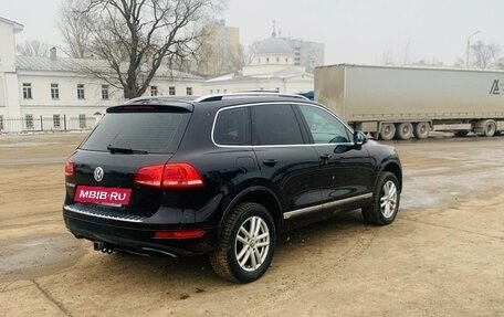 Volkswagen Touareg III, 2012 год, 1 890 000 рублей, 2 фотография