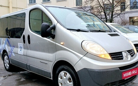 Renault Trafic, 2011 год, 1 600 000 рублей, 8 фотография