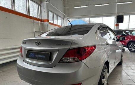 Hyundai Solaris II рестайлинг, 2013 год, 800 000 рублей, 16 фотография