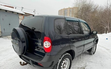 Chevrolet Niva I рестайлинг, 2011 год, 415 000 рублей, 3 фотография