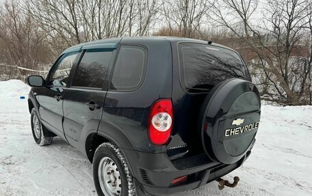 Chevrolet Niva I рестайлинг, 2011 год, 415 000 рублей, 5 фотография