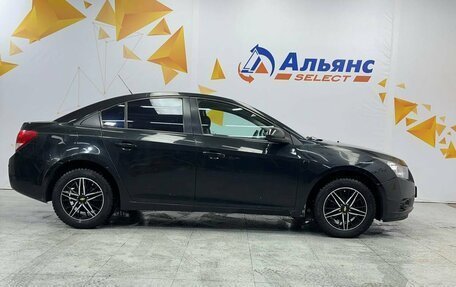 Chevrolet Cruze II, 2011 год, 700 000 рублей, 2 фотография